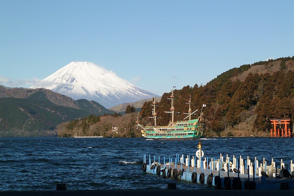 箱根 完全ガイド — 温泉・富士山・周遊コース